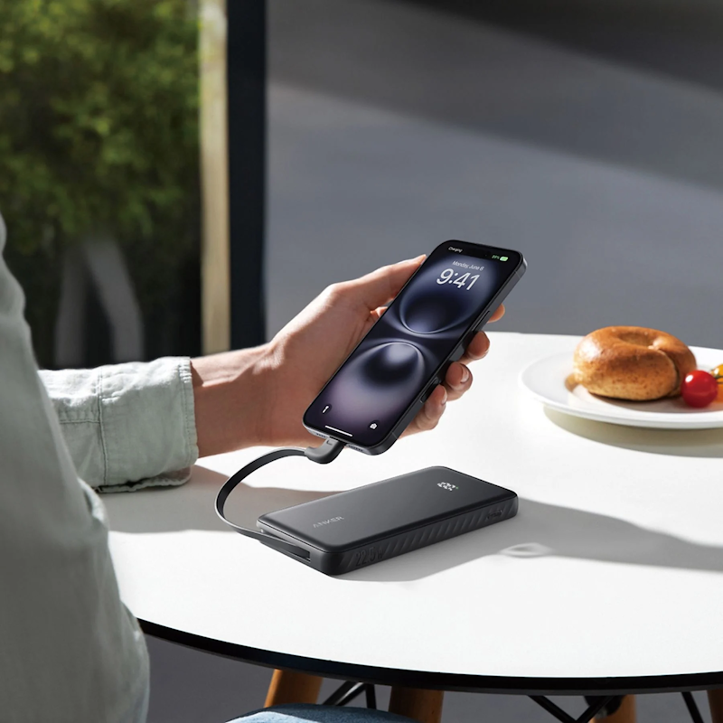 Powerbanka Anker Zolo 20 000 mAh, 22,5 W s káblom USB-C, čierna