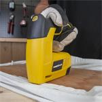Powerplus POWX13680 - Aku sponkovačka / hřebíkovačka 4V 2,0 AhPowerplus POWX13680 - Aku sponkovačka / hřebíkovačka 4V 2,0 Ah