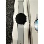 Samsung Galaxy Watch6 44mm strieborné