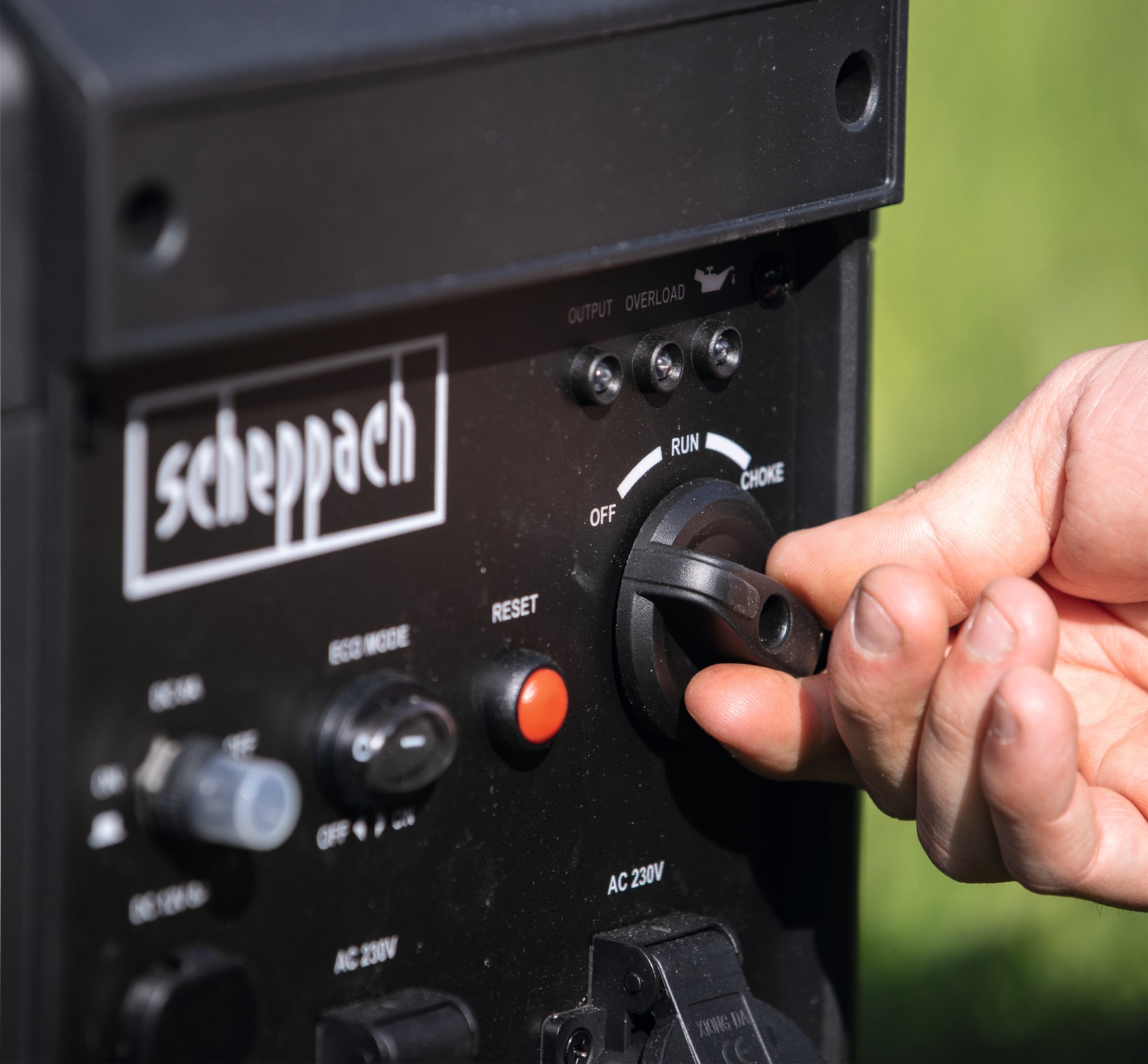 Scheppach SG 3500i invertorová elektrocentrála 3500 W
