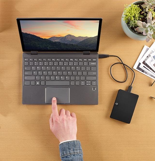 Seagate Expansion Portable 4TB STKM4000400