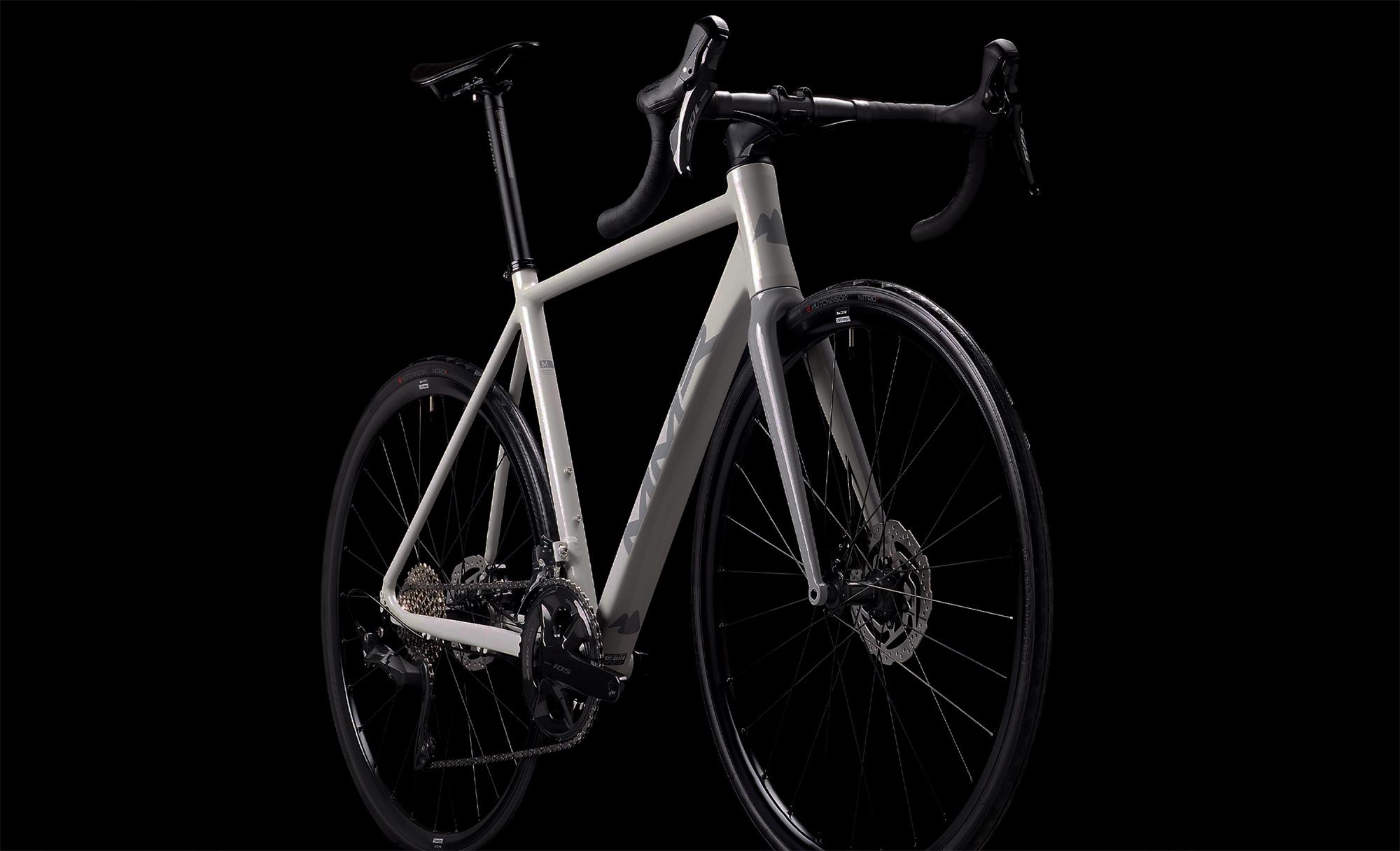 Silniční kolo MMR GRIP 00 - Cement Grey - vel.M 2025