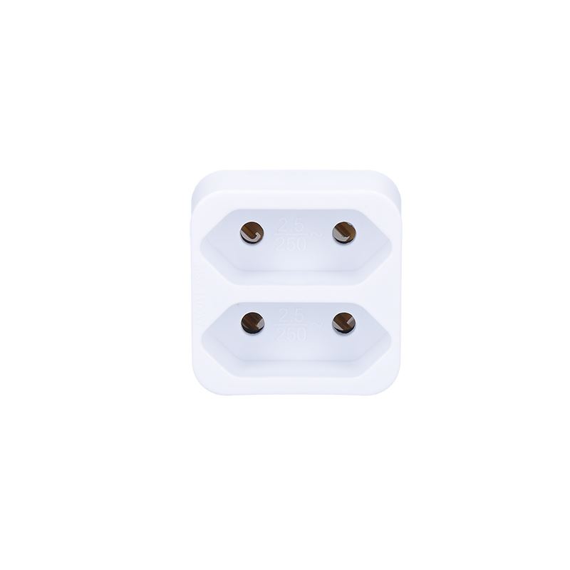 Solight rozbočka, 2x 2,5A, bílá