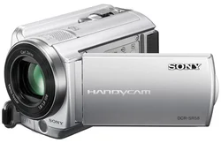 SONY kamera DCRSR58ES stříbrná, 80 GB HDD, memory Stick nebo SD/SDHC, 60x optický, 2,7" dotykový LCD