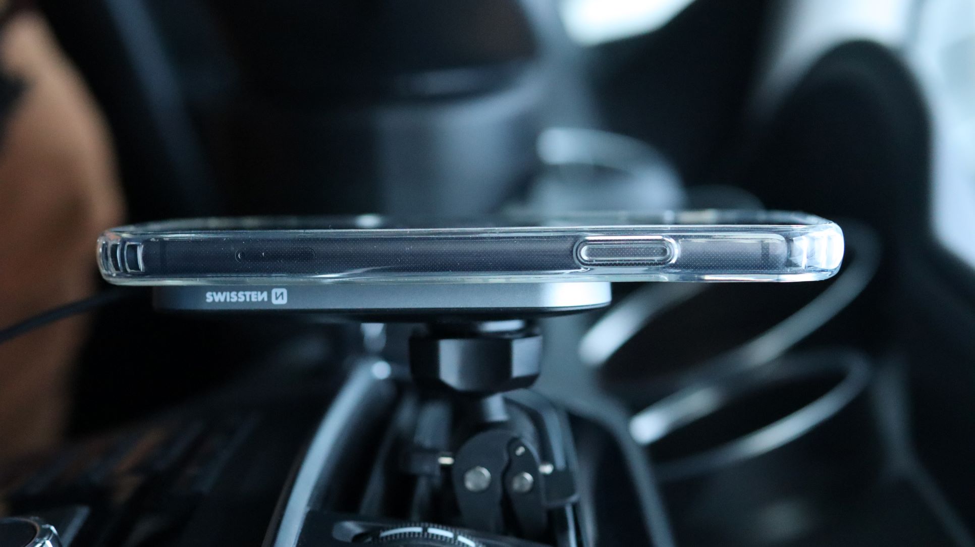 Swissten Clear Jelly MagStick Apple iPhone 13 Pro Max, transparentní