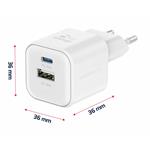 SWISSTEN SÍŤOVÝ ADAPTÉR GaN 1x USB-C 20W PD A 1x USB-A 18W QC BÍLÝ
