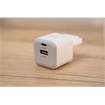 SWISSTEN SÍŤOVÝ ADAPTÉR GaN 1x USB-C 20W PD A 1x USB-A 18W QC BÍLÝ