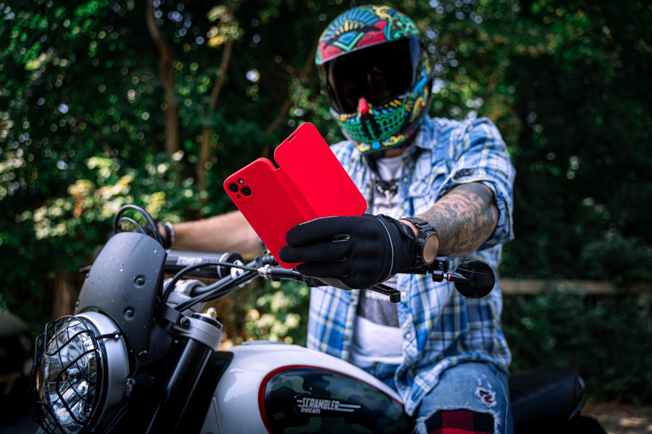 Taktický bezpečnostný kryt Smoothie pre Apple iPhone 13 Chilli