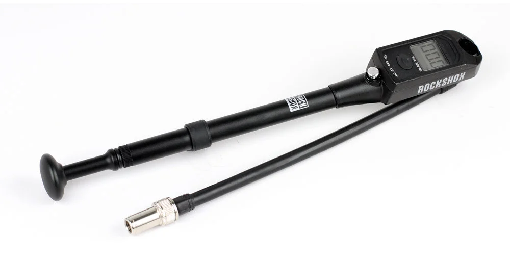 Vysokotlaká pumpička digitální pro vidlice a tlumiče (300 psi Max) RockShox