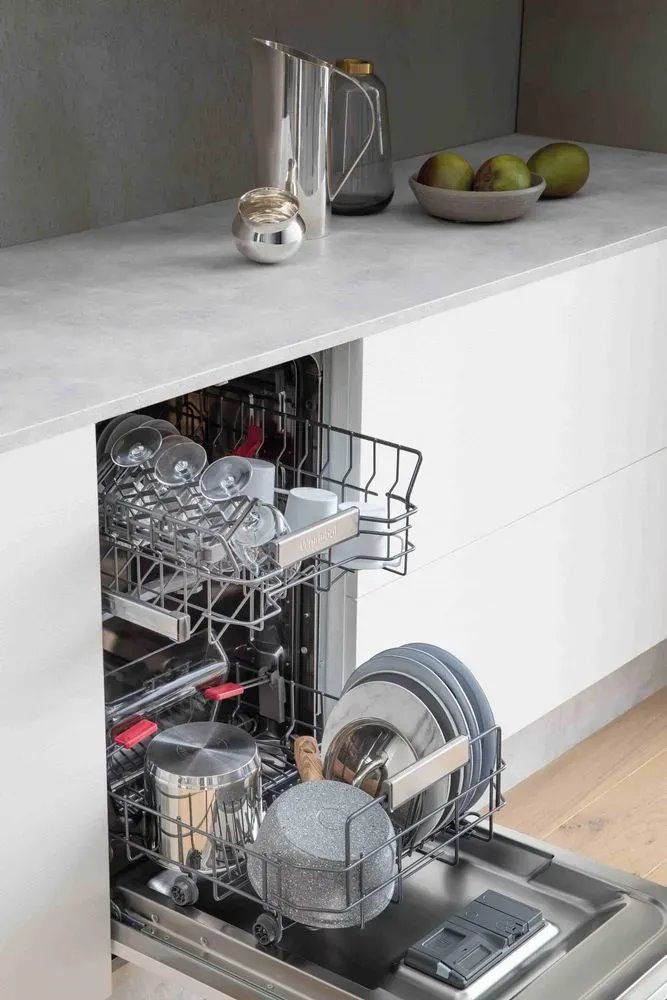 Whirlpool WSIO 3T125 6PE X